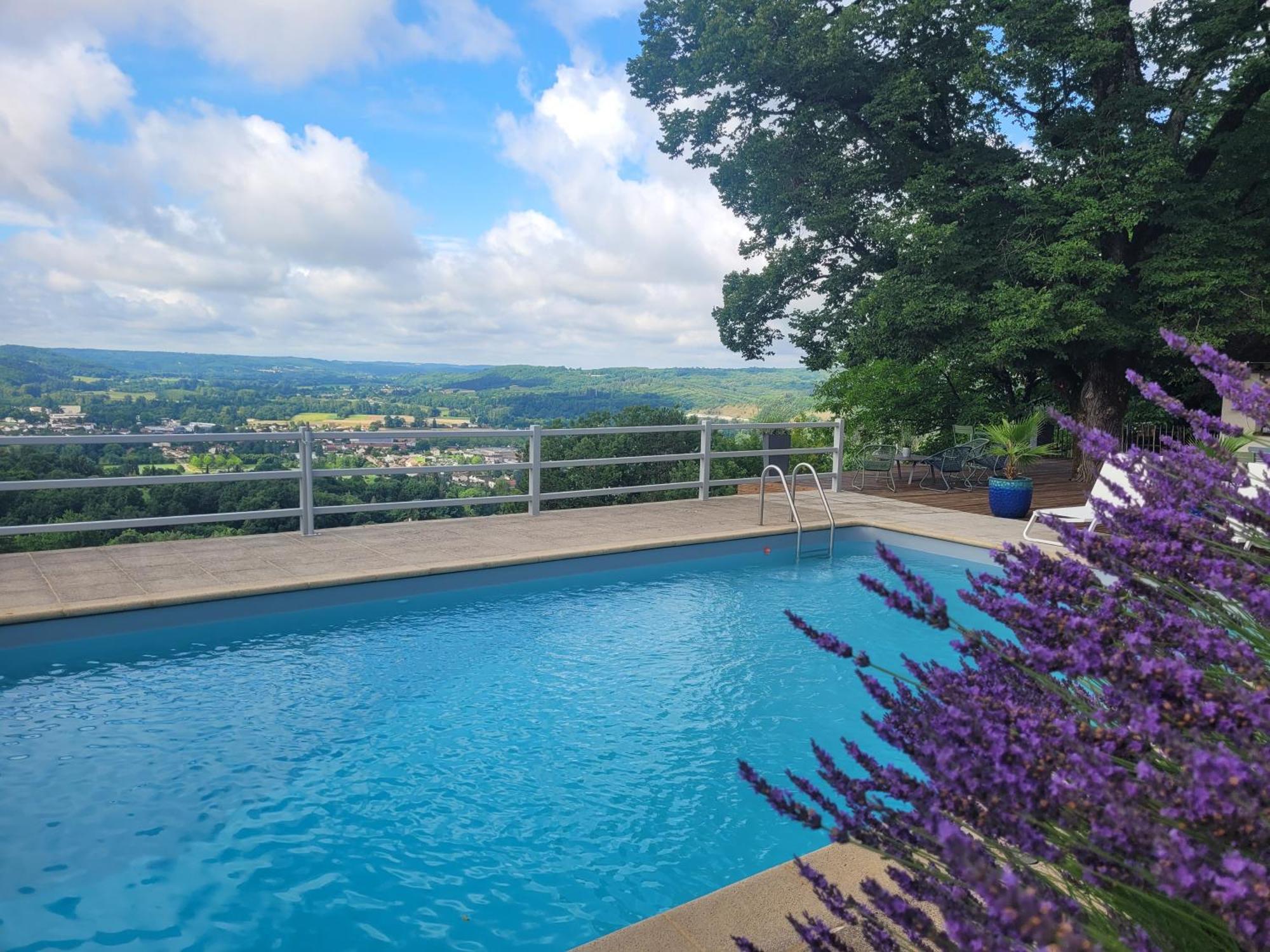 Le Clos Des Etoiles B&B Ле-Бюг Экстерьер фото
