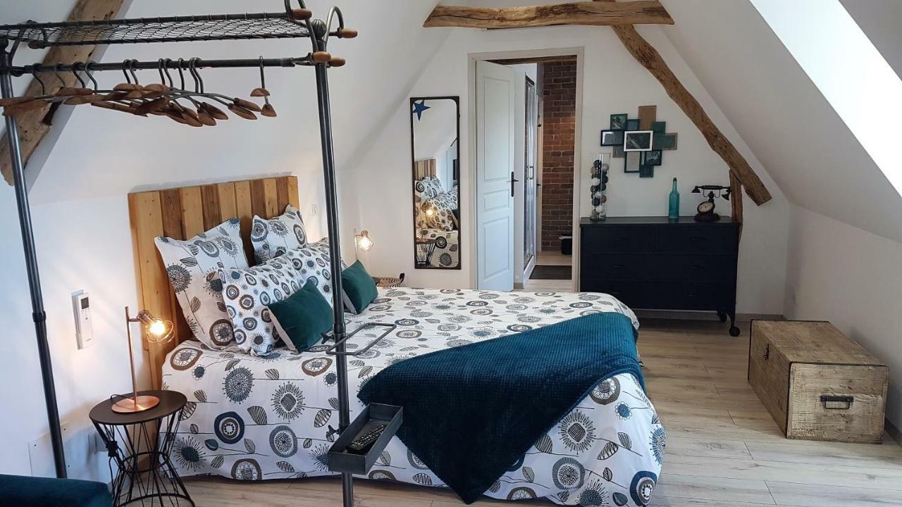 Le Clos Des Etoiles B&B Ле-Бюг Экстерьер фото