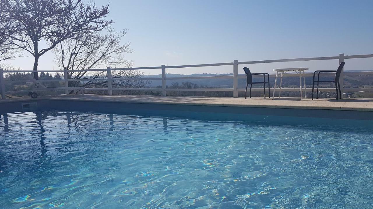 Le Clos Des Etoiles B&B Ле-Бюг Экстерьер фото
